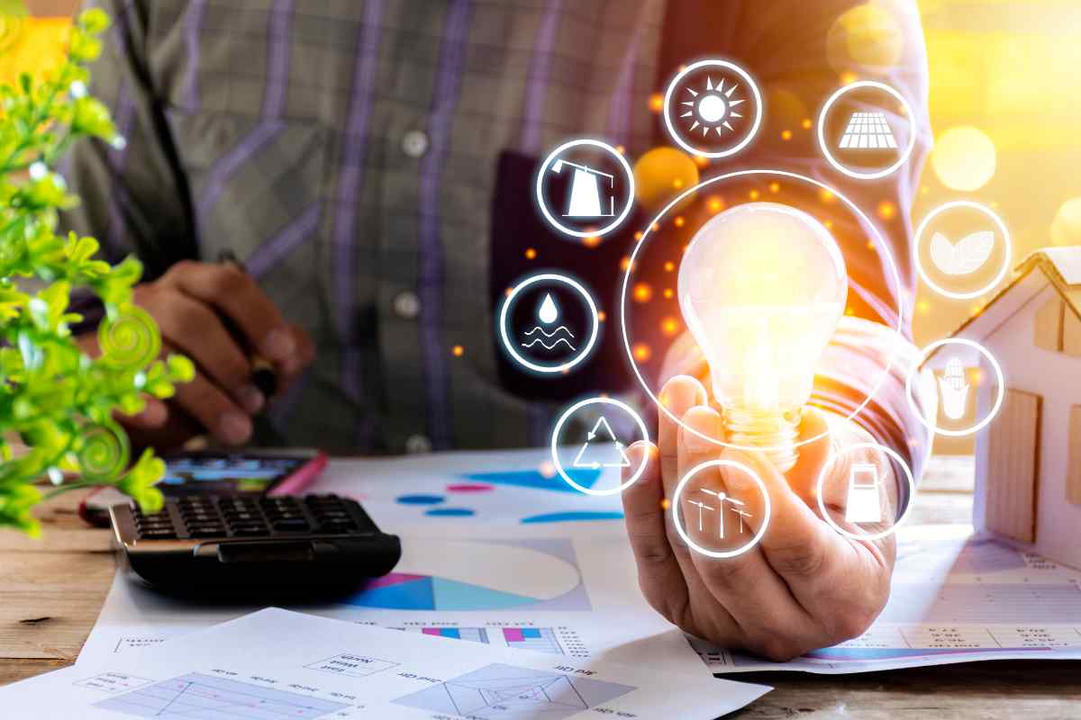 Bolletta energia elettrica, riduzione per 3 milioni di italiani